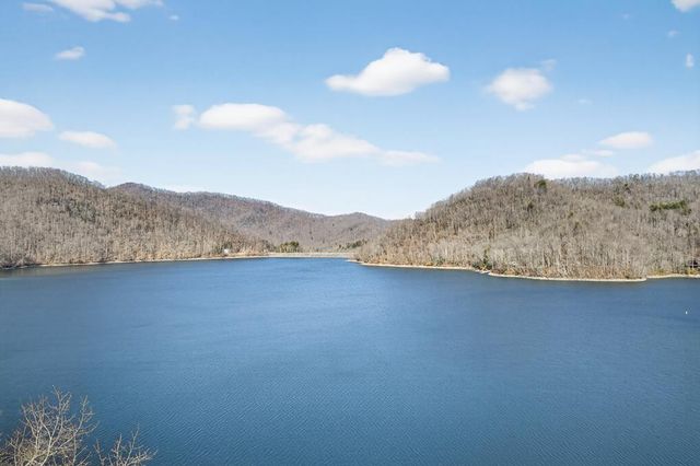 124 Mountain Mariah Road, Topton, NC 28781