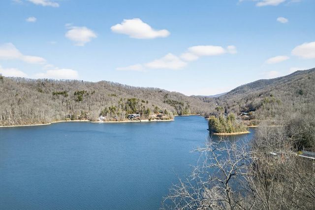 124 Mountain Mariah Road, Topton, NC 28781