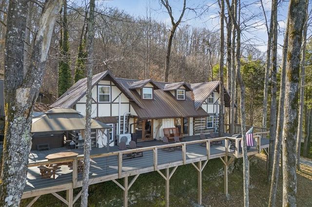 124 Mountain Mariah Road, Topton, NC 28781