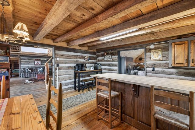 124 Mountain Mariah Road, Topton, NC 28781