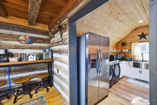 124 Mountain Mariah Road, Topton, NC 28781