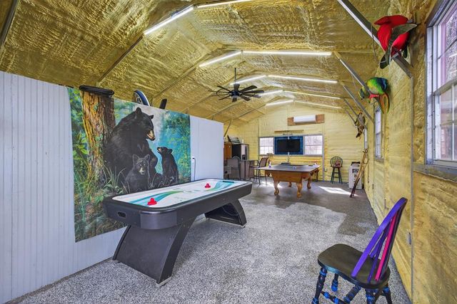 124 Mountain Mariah Road, Topton, NC 28781