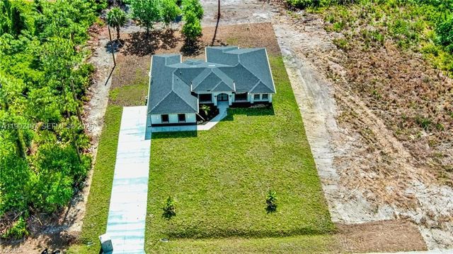 1506 Eighth Avenue, Lehigh Acres, FL 33972