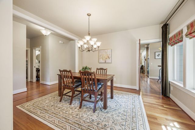 210 Bellerive Drive, Eagle Point, OR 97524