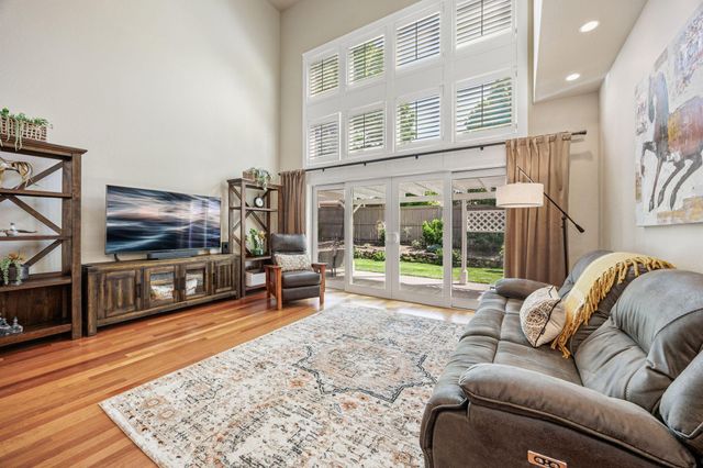 210 Bellerive Drive, Eagle Point, OR 97524