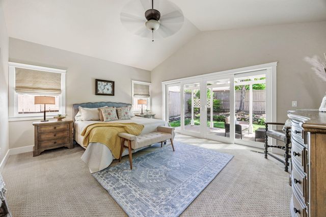 210 Bellerive Drive, Eagle Point, OR 97524