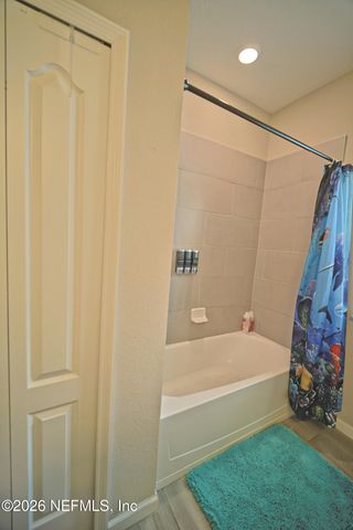 7026 LONGLEAF BRANCH Drive, Jacksonville, FL 32222