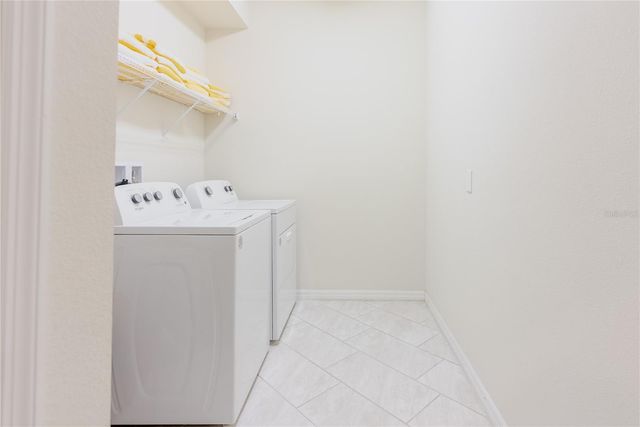 2126 LELANI CIRCLE, Davenport, FL 33897