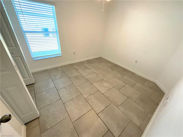 3905 Treasure Oak WAY, Fort Myers, FL 33905