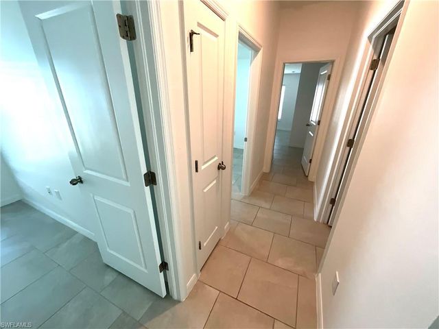 3905 Treasure Oak WAY, Fort Myers, FL 33905