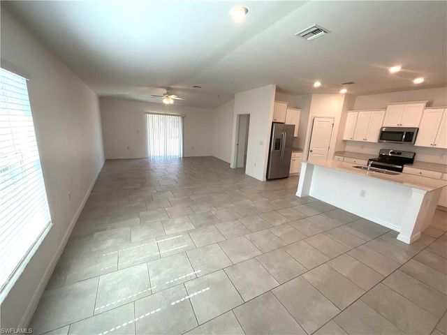 3905 Treasure Oak WAY, Fort Myers, FL 33905