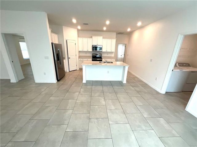 3905 Treasure Oak WAY, Fort Myers, FL 33905