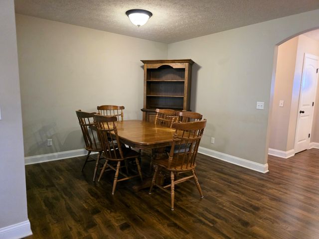 1392 S Acorn Avenue, Republic, MO 65738