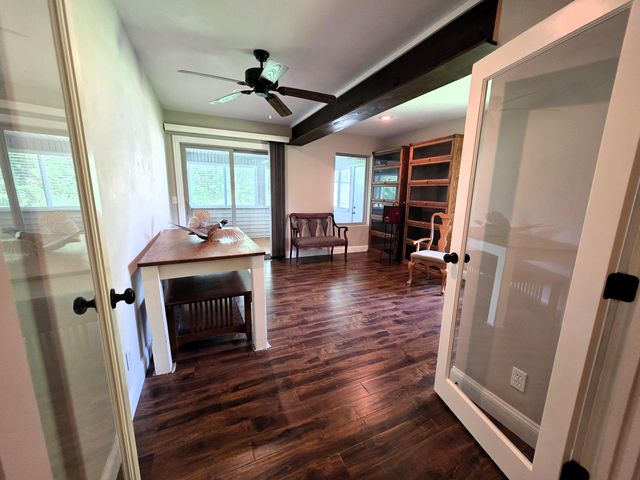 1392 S Acorn Avenue, Republic, MO 65738