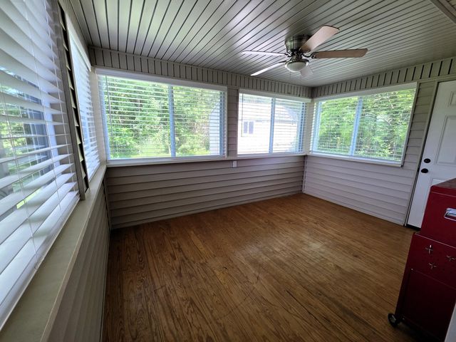 1392 S Acorn Avenue, Republic, MO 65738