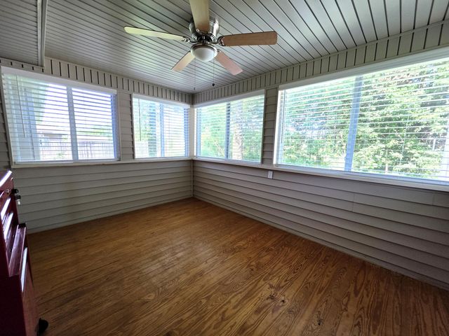 1392 S Acorn Avenue, Republic, MO 65738