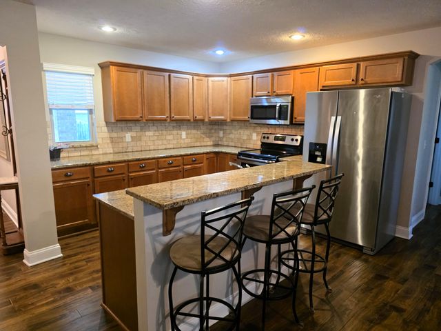 1392 S Acorn Avenue, Republic, MO 65738