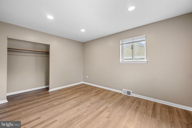 205 W RODGERS ST, Ridley Park, PA 19078