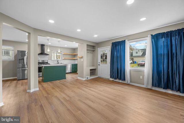 205 W RODGERS ST, Ridley Park, PA 19078