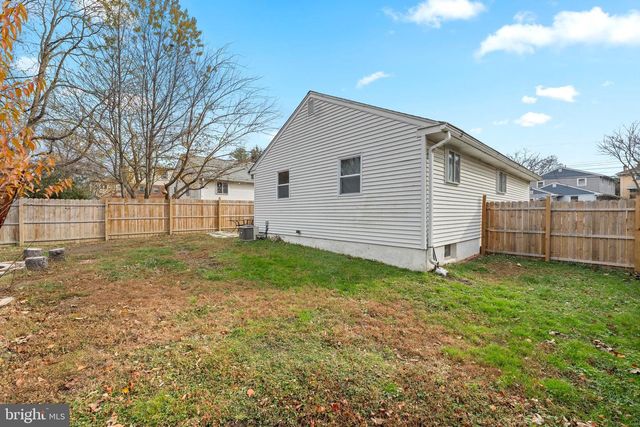 205 W RODGERS ST, Ridley Park, PA 19078