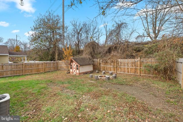 205 W RODGERS ST, Ridley Park, PA 19078