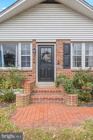 205 W RODGERS ST, Ridley Park, PA 19078