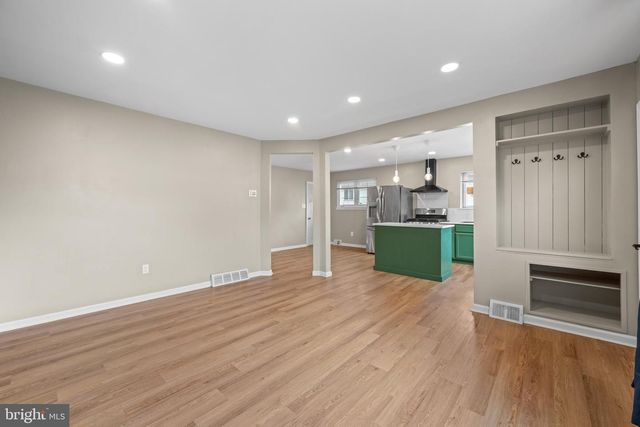 205 W RODGERS ST, Ridley Park, PA 19078