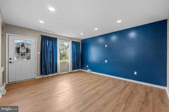 205 W RODGERS ST, Ridley Park, PA 19078