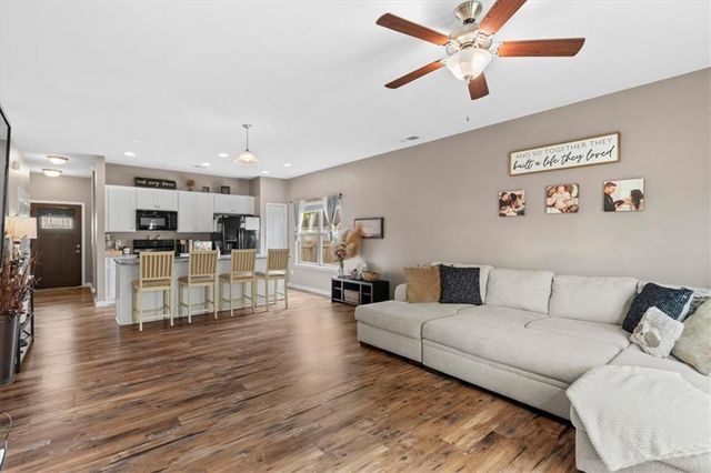 207 Heritage Drive, Calhoun, GA 30701