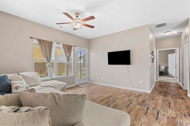 207 Heritage Drive, Calhoun, GA 30701