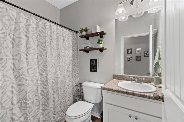 207 Heritage Drive, Calhoun, GA 30701