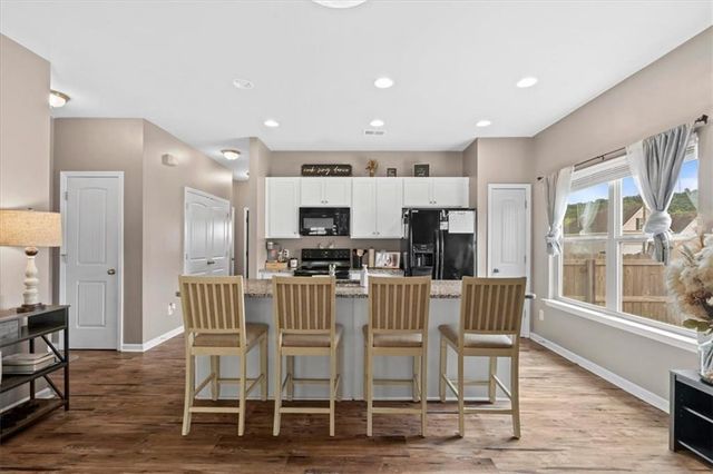 207 Heritage Drive, Calhoun, GA 30701