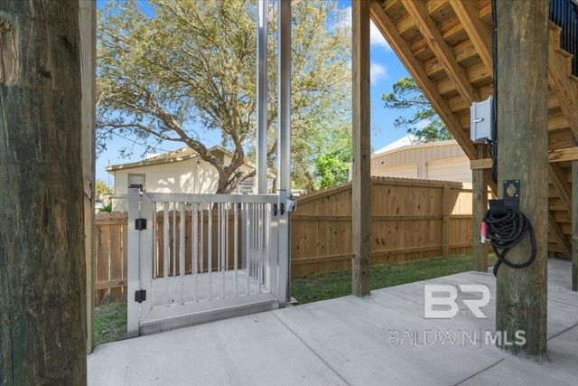 5496 Bay la Launch Avenue, Orange Beach, AL 36561