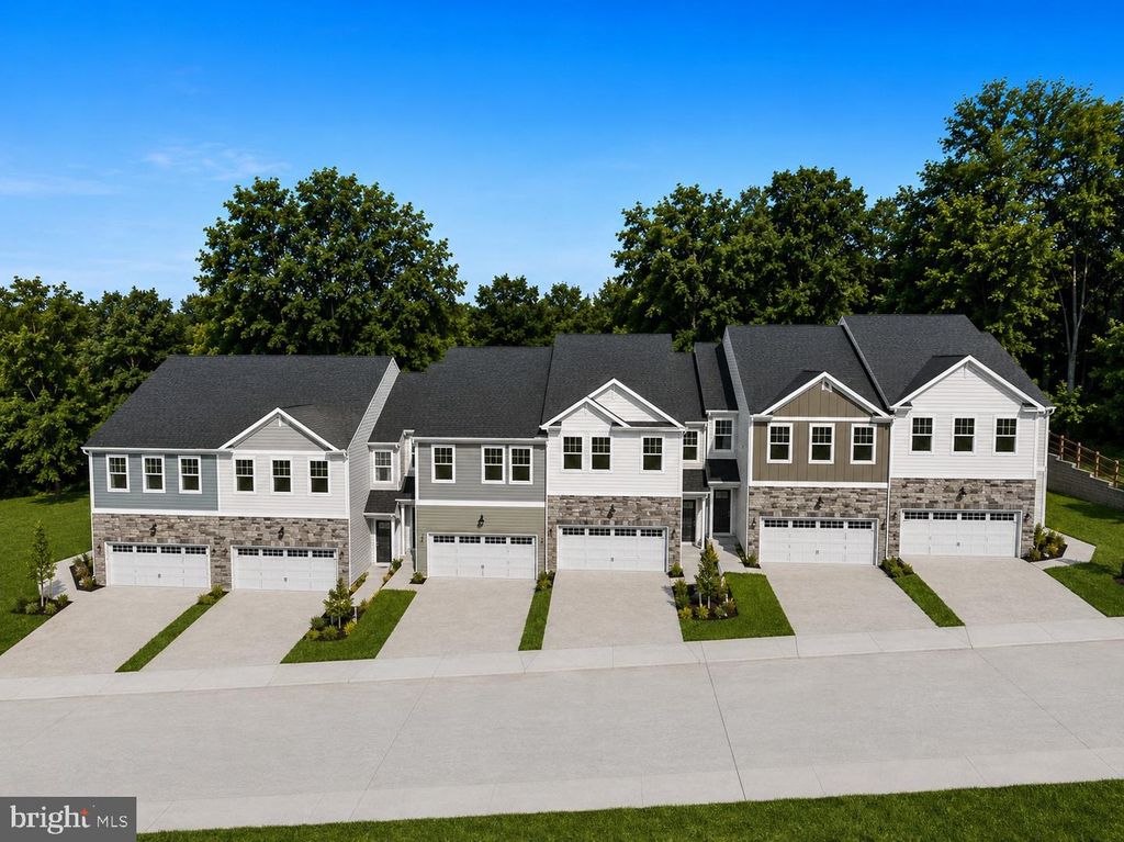 6030 FREESTONE BLVD, Middletown, DE 19709