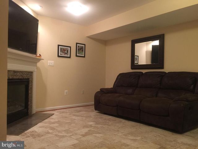 12325 JARROW LN, Bristow, VA 20136