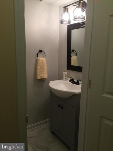 12325 JARROW LN, Bristow, VA 20136