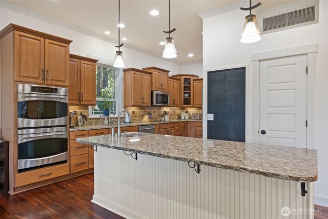 13413 Wye Lake Boulevard SW, Port Orchard, WA 98367