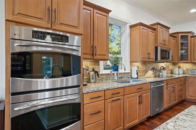 13413 Wye Lake Boulevard SW, Port Orchard, WA 98367