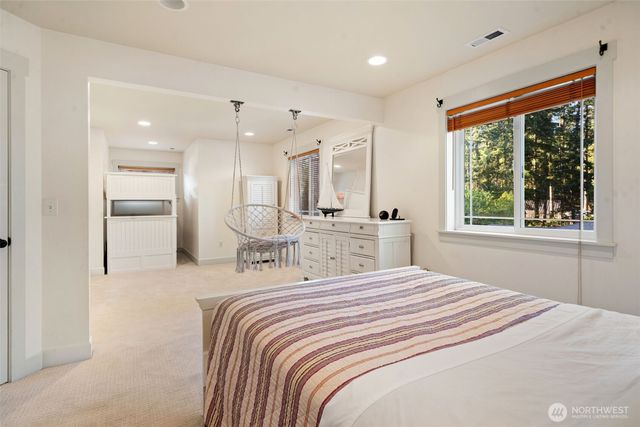 13413 Wye Lake Boulevard SW, Port Orchard, WA 98367