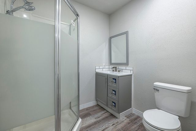 610 S U Street, Tulare, CA 93274