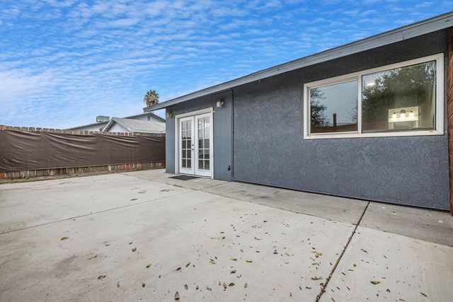 610 S U Street, Tulare, CA 93274