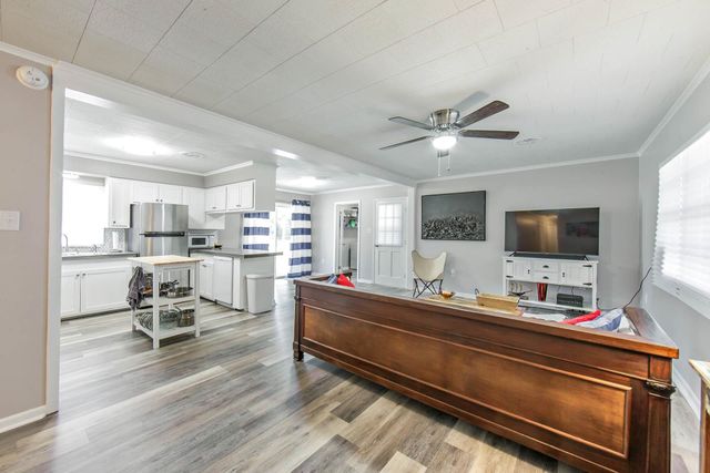 320 Ozia Skyline Drive, Houma, LA 70364