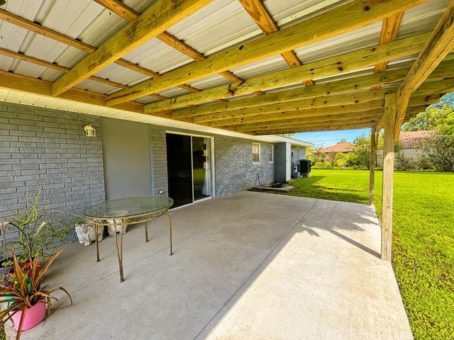 320 Ozia Skyline Drive, Houma, LA 70364