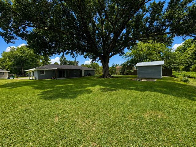 320 Ozia Skyline Drive, Houma, LA 70364
