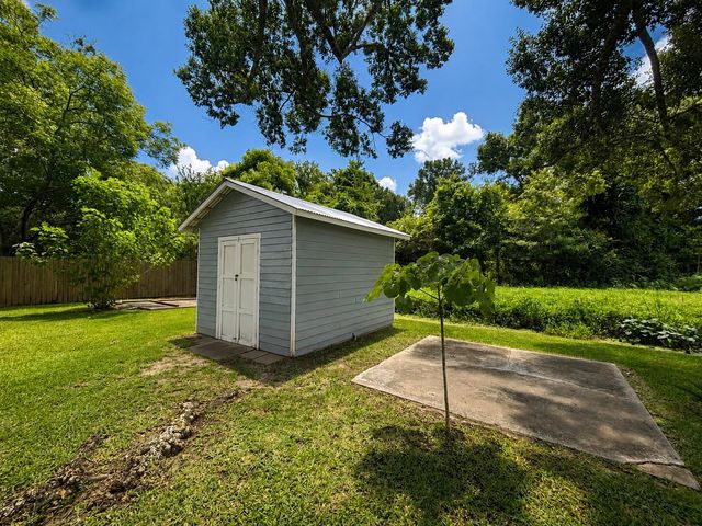 320 Ozia Skyline Drive, Houma, LA 70364
