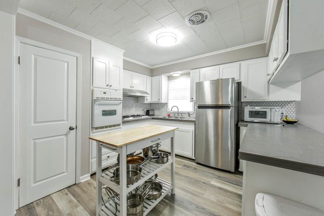 320 Ozia Skyline Drive, Houma, LA 70364