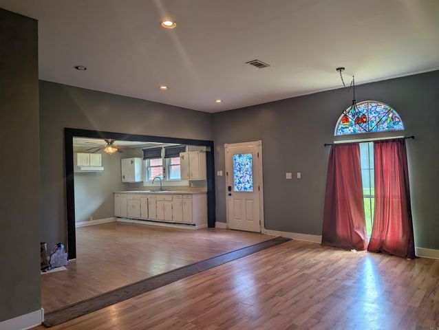 8280 State Hwy 68, Jackson, LA 70748