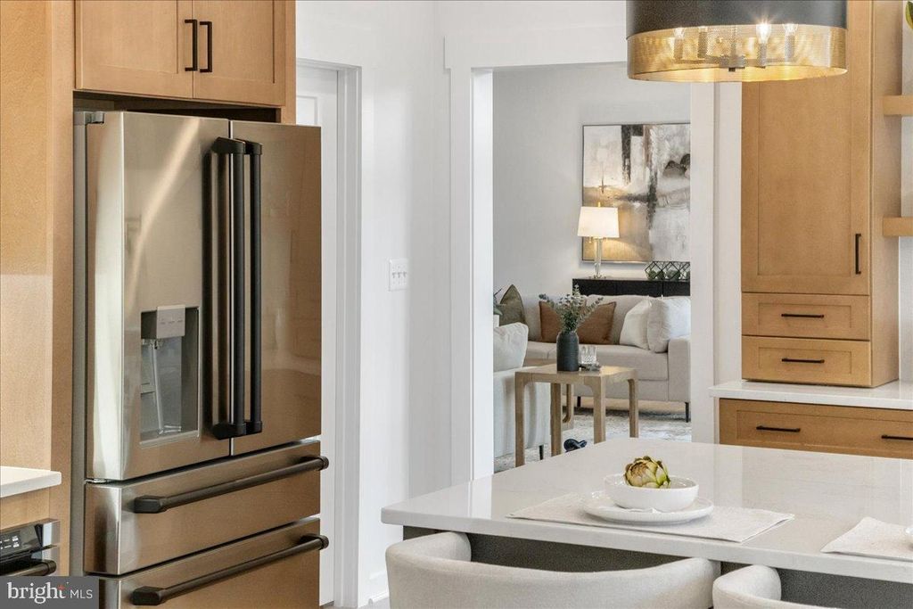 Image 36 of property listing at 3520 CASTLE WAY, Davidsonville, MD 21035