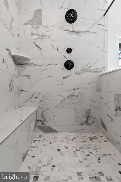 Image 48 of property listing at 3520 CASTLE WAY, Davidsonville, MD 21035