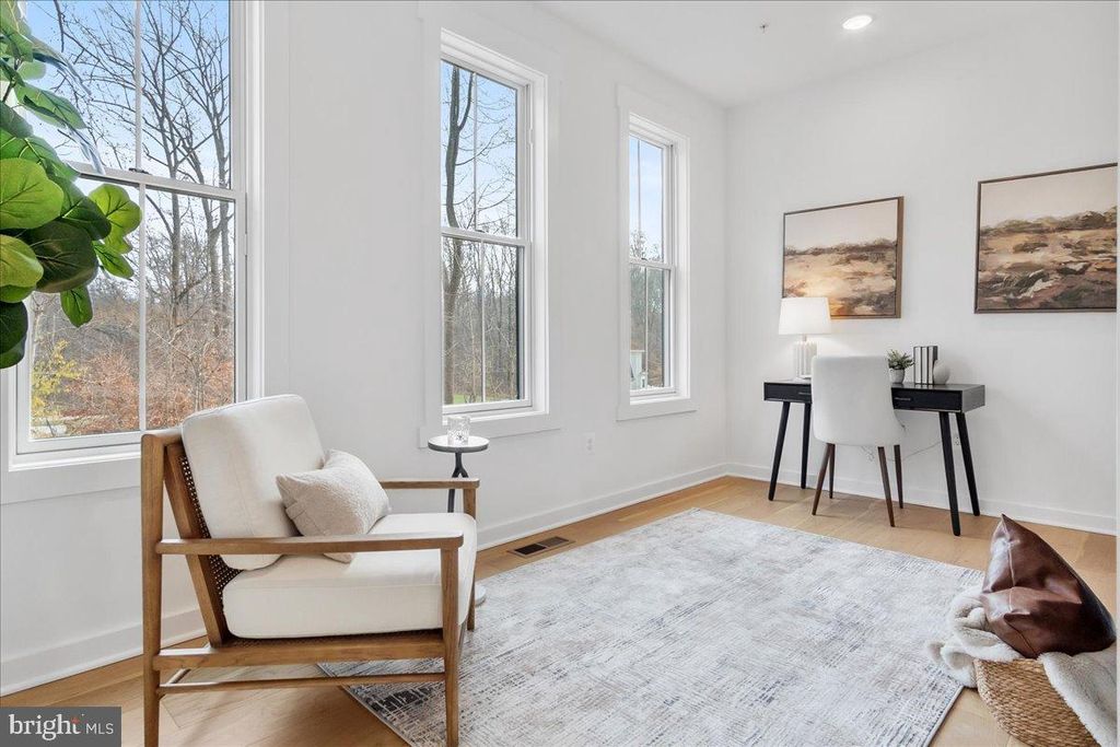 Image 52 of property listing at 3520 CASTLE WAY, Davidsonville, MD 21035